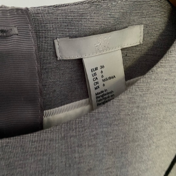 H&M Elegant Gray Sleeveless Dress - Picture 2 of 3